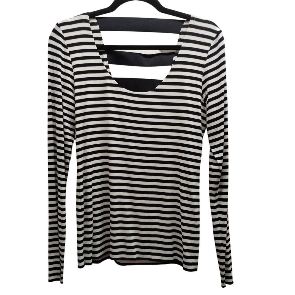 Vince Camuto Women's Size Medium Black White Striped Scoop Neck Long Sleeve Top